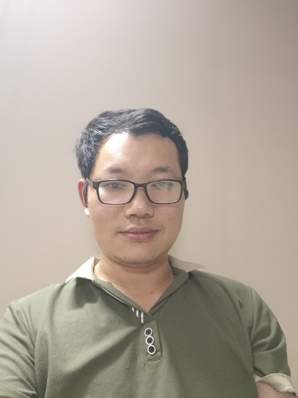 梦泽的第一张照片--云浮王婆说媒